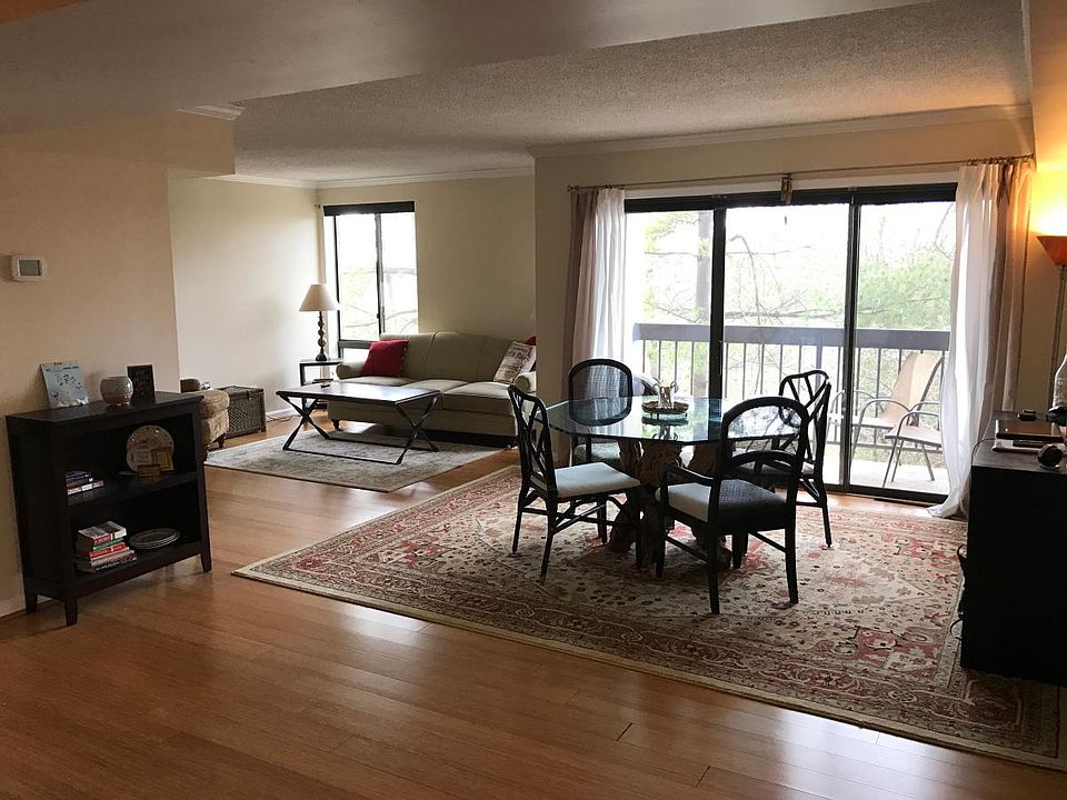 1st image of 805 N Howard St APT 232