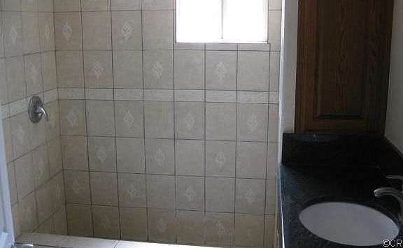 2nd image of 4056 Baywood St