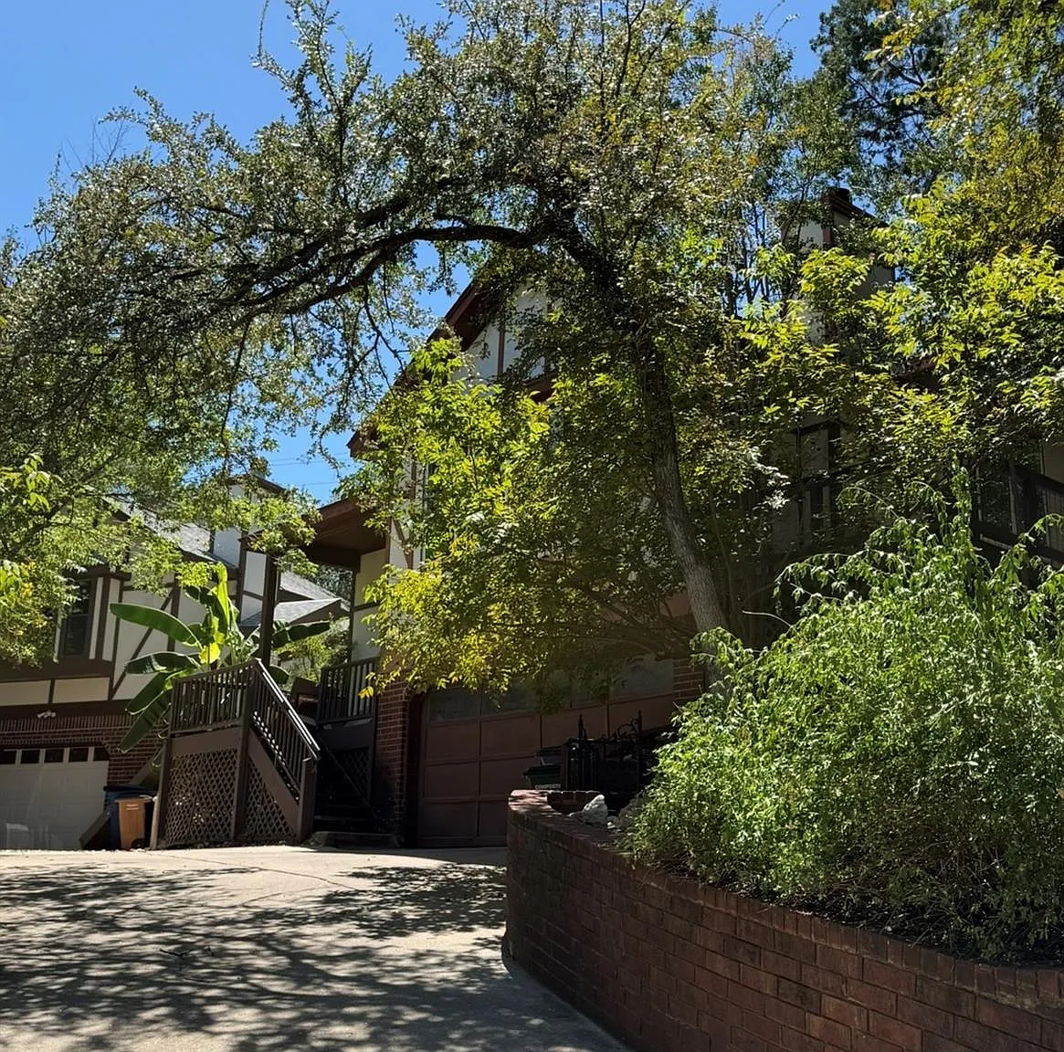 3 bed, 2.5 bath, 1879 sqft, $2,850 — Photo 4