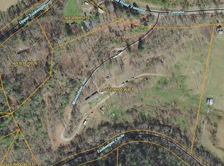 2843 Fontana Rd, Fontana Dam, NC 28733