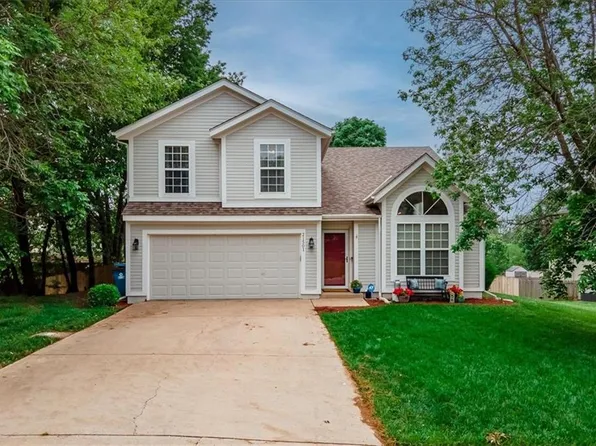 21501 W 50th St, Shawnee, KS 66226