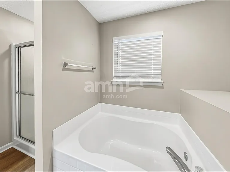 2591 Auburn Ct — Photo 14
