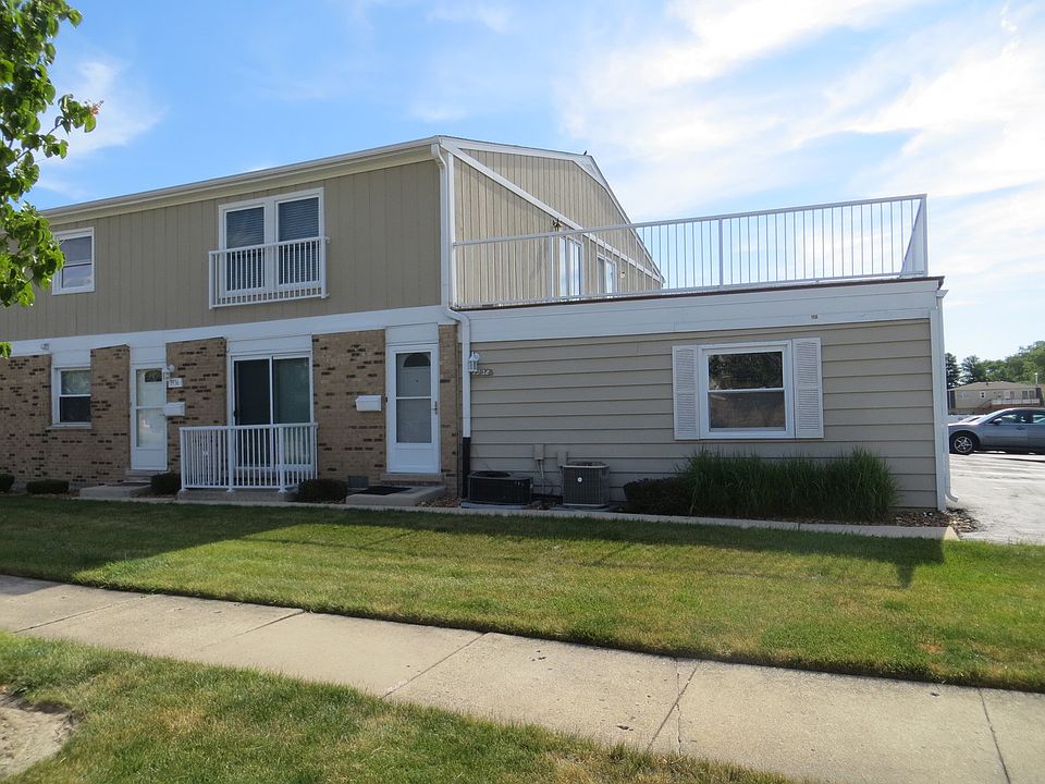 1st image of 7938 163rd Ct #171
