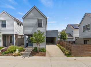 1107 Crownview Ln, Dallas, TX 75208