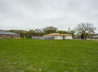 3224 Deep Well Rd, Balch Springs, TX 75180