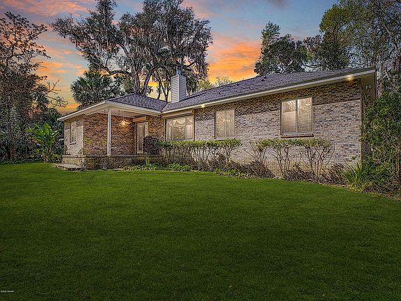 3rd image of 3933 Tano Dr
