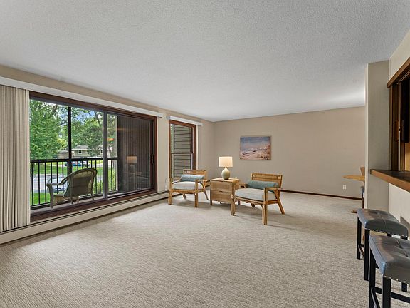 3rd image of 8549 Irwin Rd APT 126