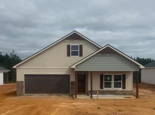 1425 Forest Dr, Midland City, AL 36350