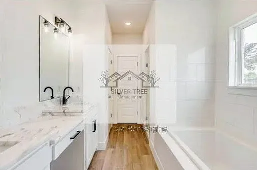 9073 Quarry Hill Ct — Photo 10