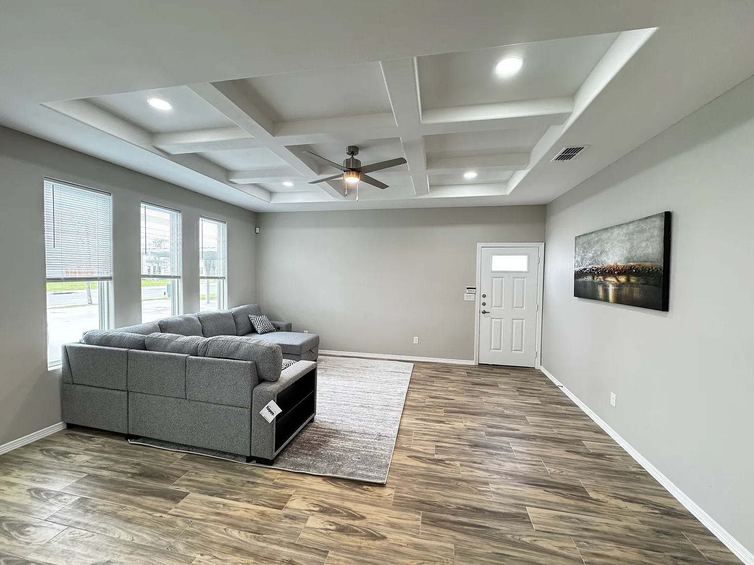 3 bed, 1170 sqft, $1,395 — Photo 2