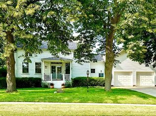 405 E Franklin St, Tremont, IL 61568