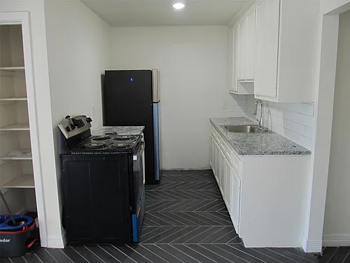 1213 Trimm Ave #A Photo 1