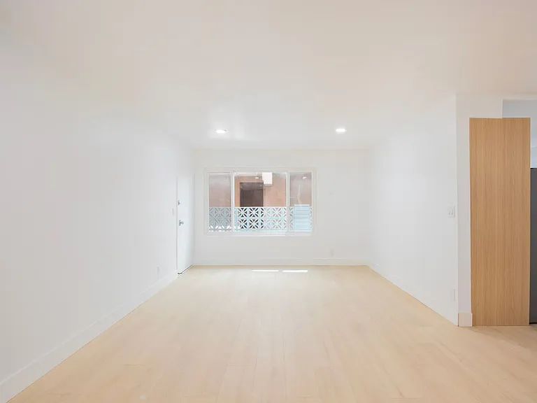 1236 N Ogden Dr — Photo 5