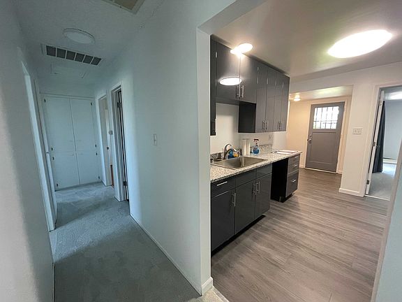 5th image of 3040 Beeston Ave