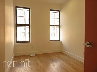 Rented by Rennit Inc.