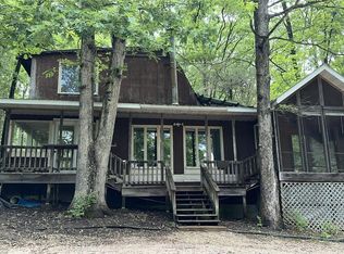 25 Hermit Hollow Dr, Labadie, MO 63055