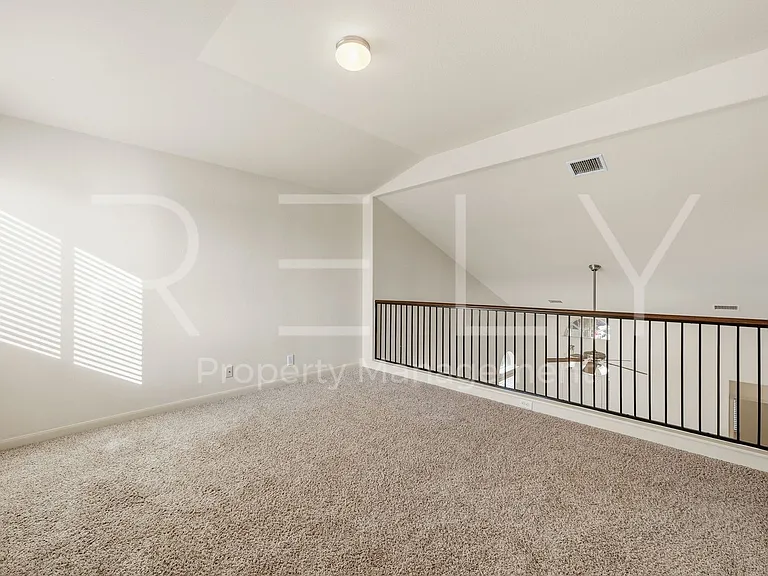 1405 Sunny Meadows Loop — Photo 29