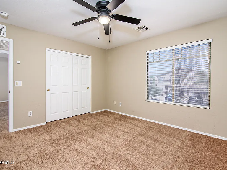 43395 W Wild Horse Trl — Photo 31