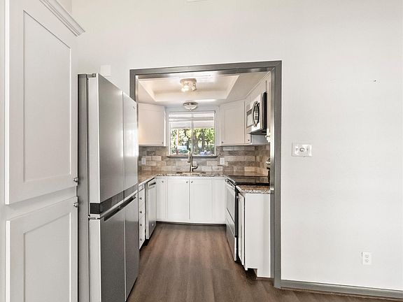 5th image of 344 Peach Island Rd