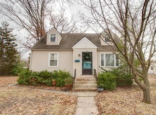 126 E 3rd St, Hartford, IL 62048