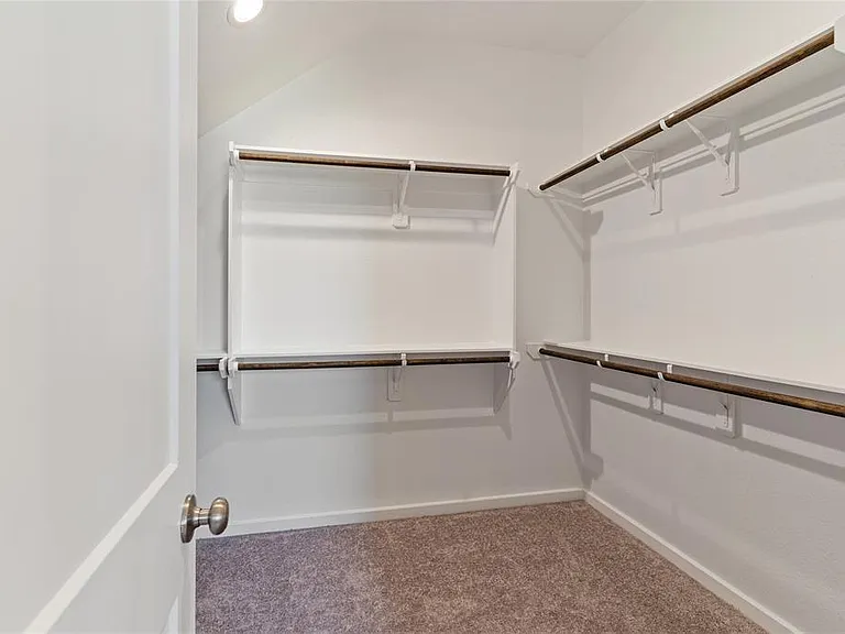 4207 Maple Glen Dr — Photo 26