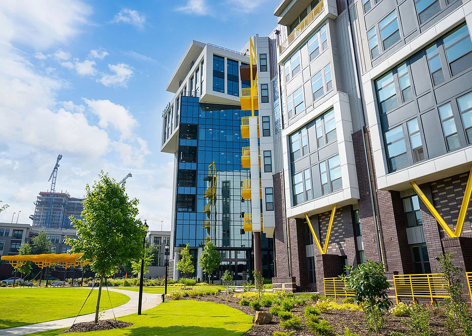 THE WINSTON apartments community photo