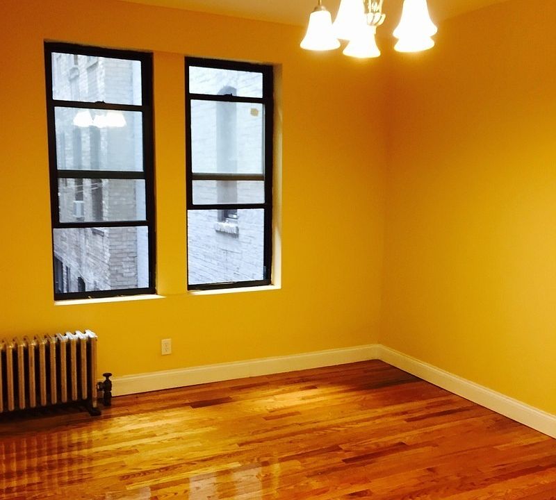 2nd image of 655 E 230th St APT 3C