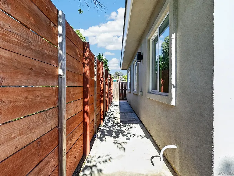 7105 Hoffman Ave #A — Photo 17