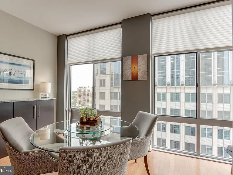 11990 Market St #1604 — Photo 9