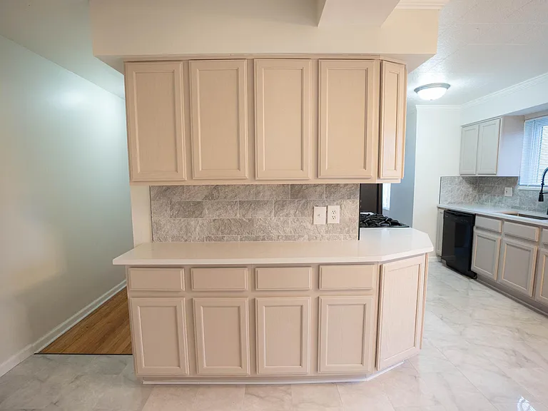 22516 Socia St — Photo 26