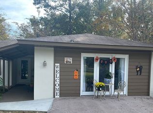 2216 Salem Dr W, Beaufort, SC 29902