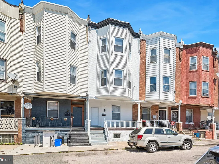 5829 Crittenden St — Photo 13