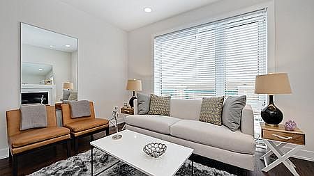 4th image of 3508 N Sacramento Ave APT 1S