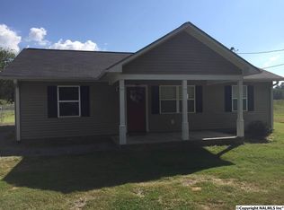 3216 Edmonds Dr, Scottsboro, AL 35769