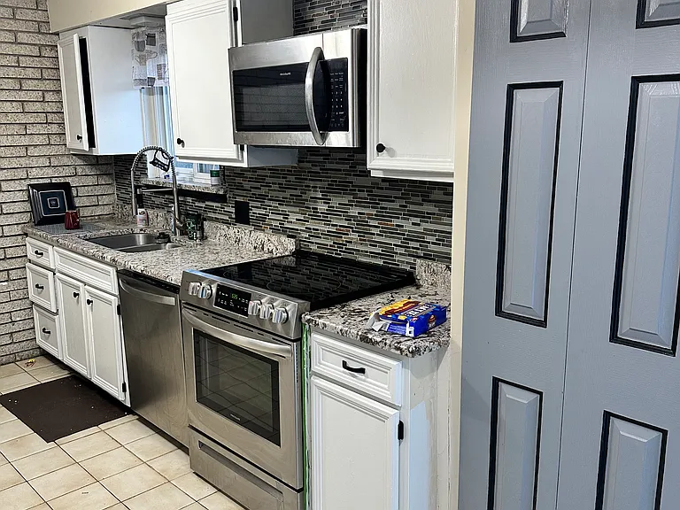 10 Habrand Dr — Photo 12