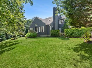 1774 Deerfield Rd, Water Mill, NY 11976