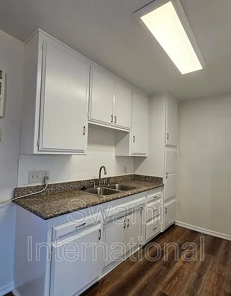 1235 S Loara St #12 — Photo 4