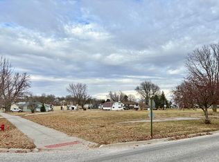 561 S Elm St, Avoca, IA 51521