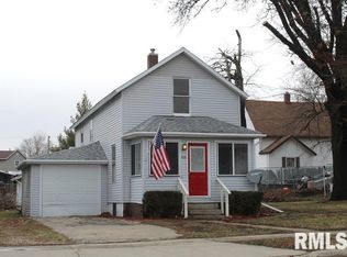 828 E 3rd St, Kewanee, IL 61443