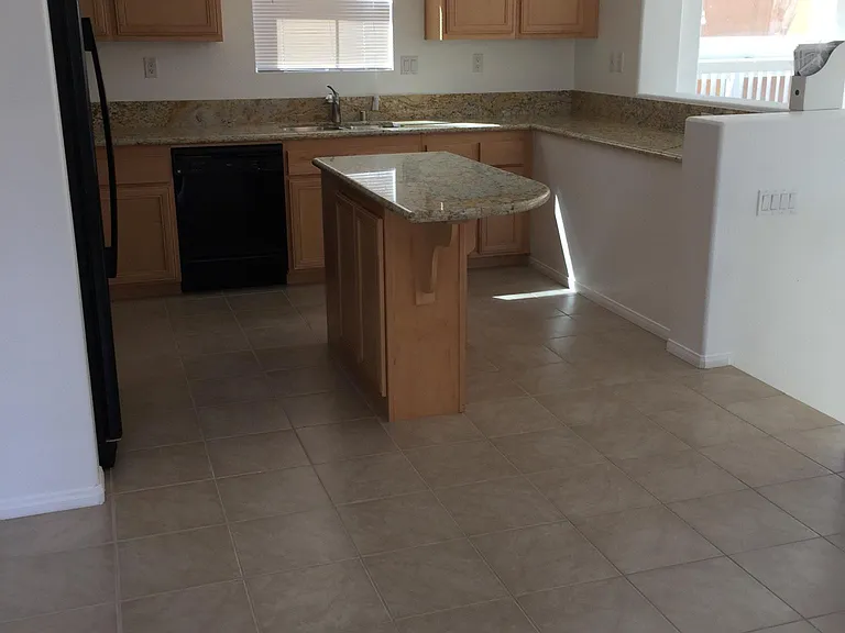 2909 Villas Way — Photo 6