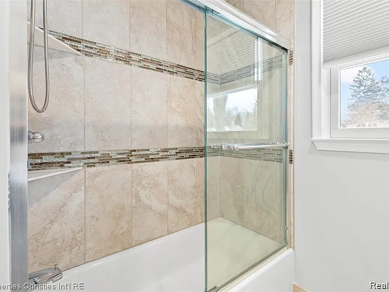 6881 W Dartmoor Rd — Photo 6