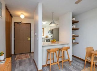 353 Belvidere St E #353B, Saint Paul, MN 55107