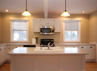 82 N Pleasant St #B, Middlebury, VT 05753