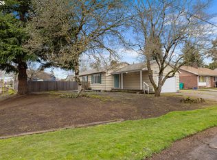1904 SE 87th Ave, Portland, OR 97216