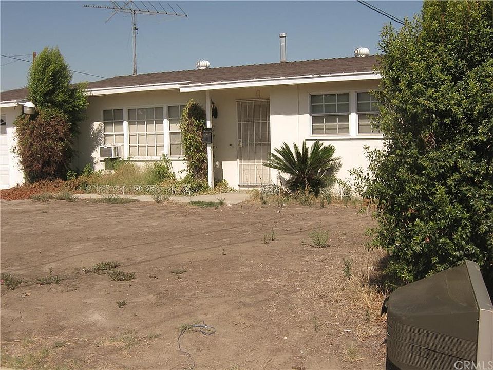 1st image of 4424 Benham Ave