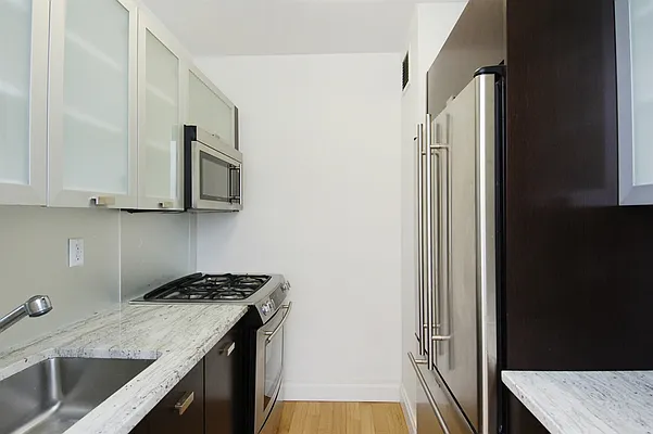 Rented by Corcoran | media 17