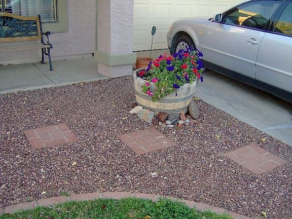 2nd image of 5649 W Sunnyside Dr