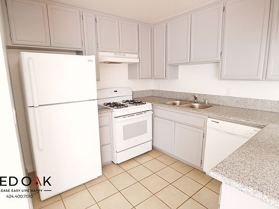 2nd image of 3751 S Jasmine Ave #102