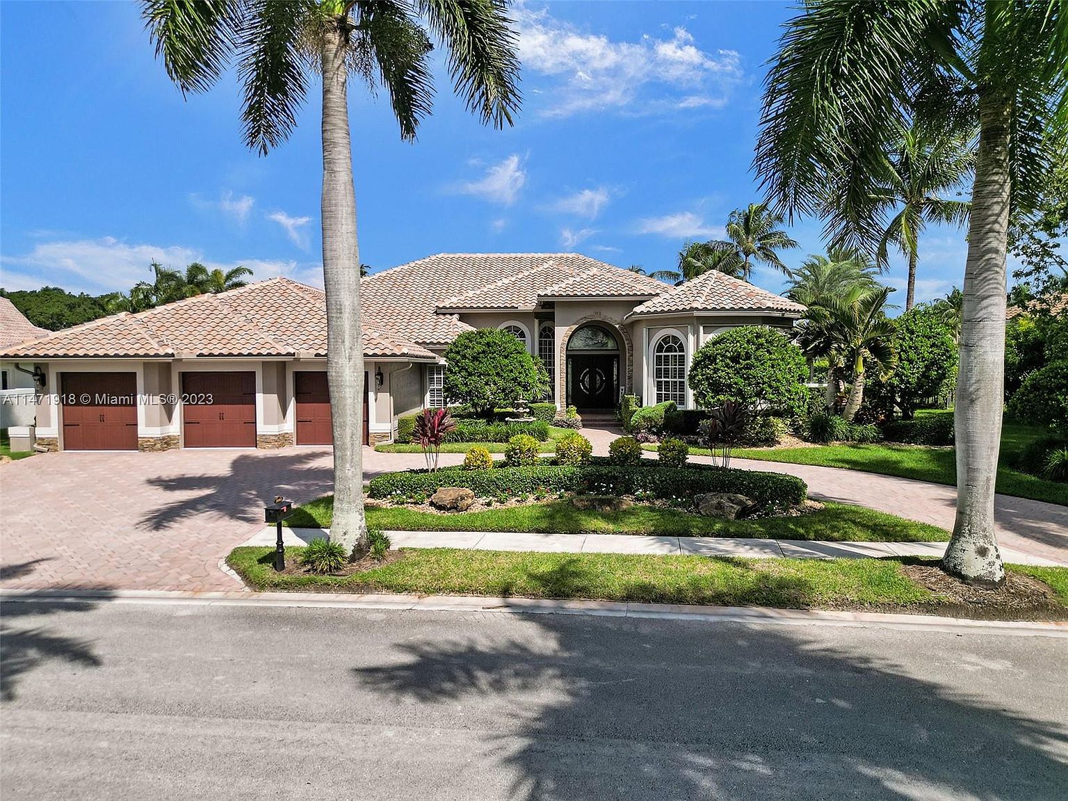 2662 Riviera Mnr, Weston, FL 33332 Zillow
