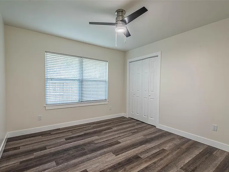 6003 De Moss Dr — Photo 11